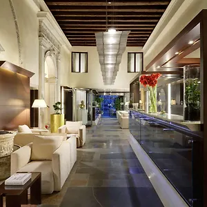 **** Hotel Palazzo Giovanelli E Gran Canal Italia