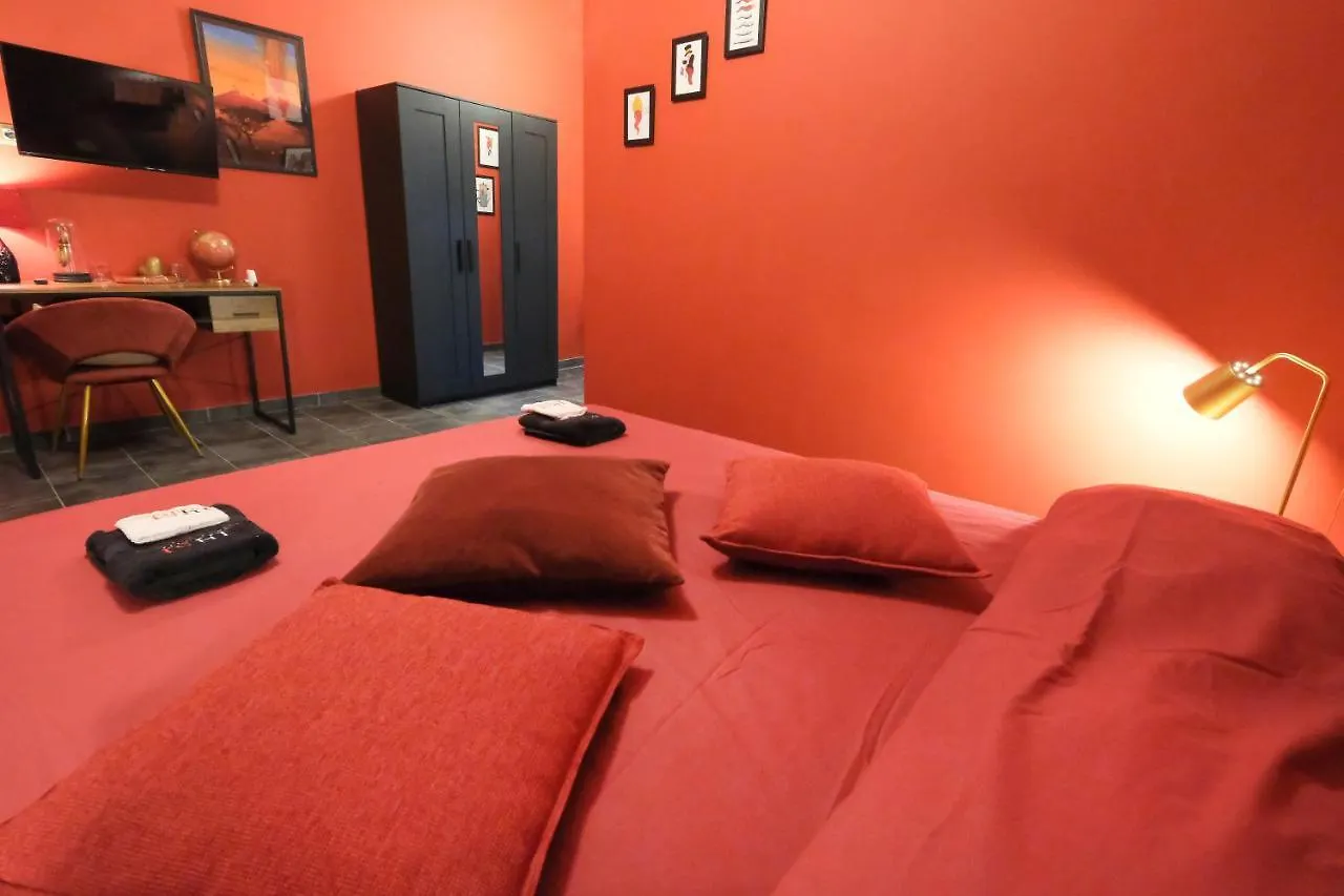 Lh51 Rooms Napoli Bed & Breakfast