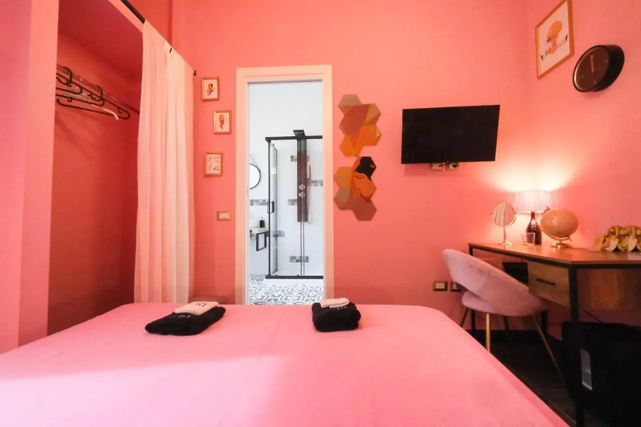 Lh51 Rooms Napoli Italia