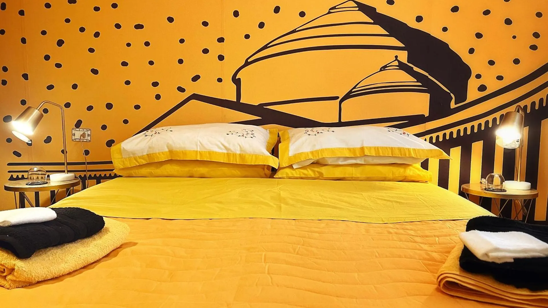 Bed & Breakfast Lh51 Rooms Napoli Italia